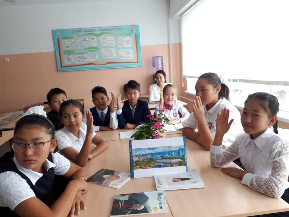 Алматы облысы, Қарасай ауданы, "Еңбекші ауылындағы орта мектеп" КММ. "Дананың сөзі - ақылдың көзі" тақырыбында өткізілген сайыс сабақ. 7 "А" сыныбы, қазақ тілі мен әдебиеті пәні мұғалімі Конырбаева С.К.