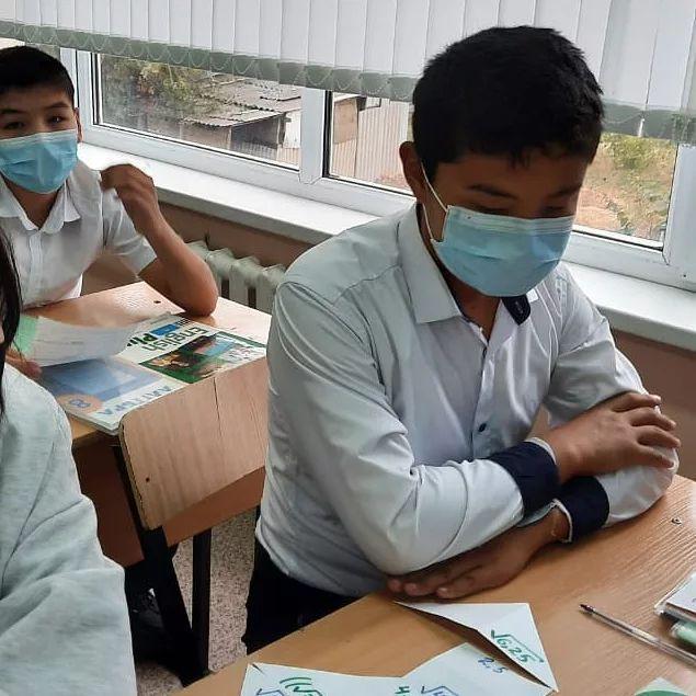 8 "А" сынып оқушыларымен математика пәнінен Р.Б.Сабурова үлгілі сабақ өткізді.