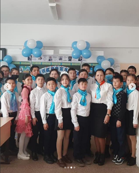 7 “Б” сынып оқушыларымен “Тәуелсіздік - тұғырым” тақырыбында Амантаева Э.Т тәрбие сағатын өткізді.