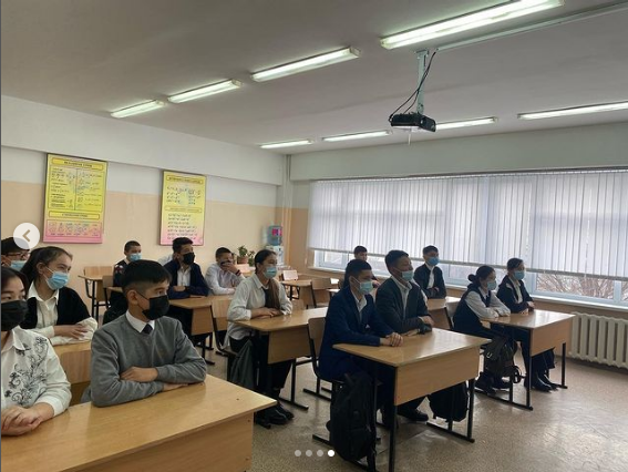 “Экстремизм және терроризмнің ұлттық қауіпсіздікке тигізетін салдары” тақырыбында алғашқы әскери және техникалық дайындық пәнінің мұғалімі Хамраханұлы